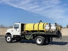 1992 International 4800 4x4 Raven Pesticide Spray Truck