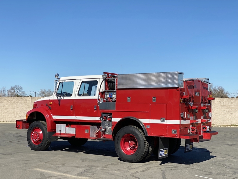 1995 International 4800 4x4 500/500/20 Type 3 Fire Pumper