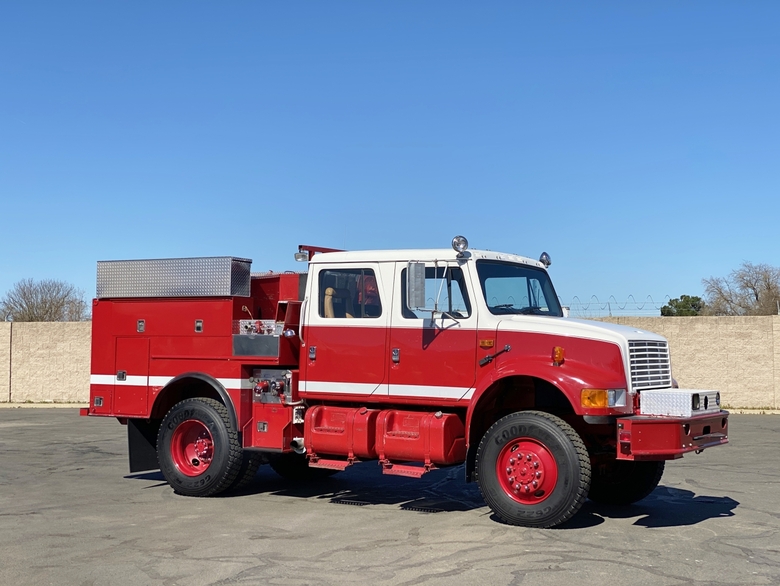1995 International 4800 4x4 500/500/20 Type 3 Fire Pumper