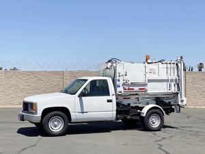 1995 GMC 3500 Sierra Wayne Pup Satellite Side Loader Garbage Truck