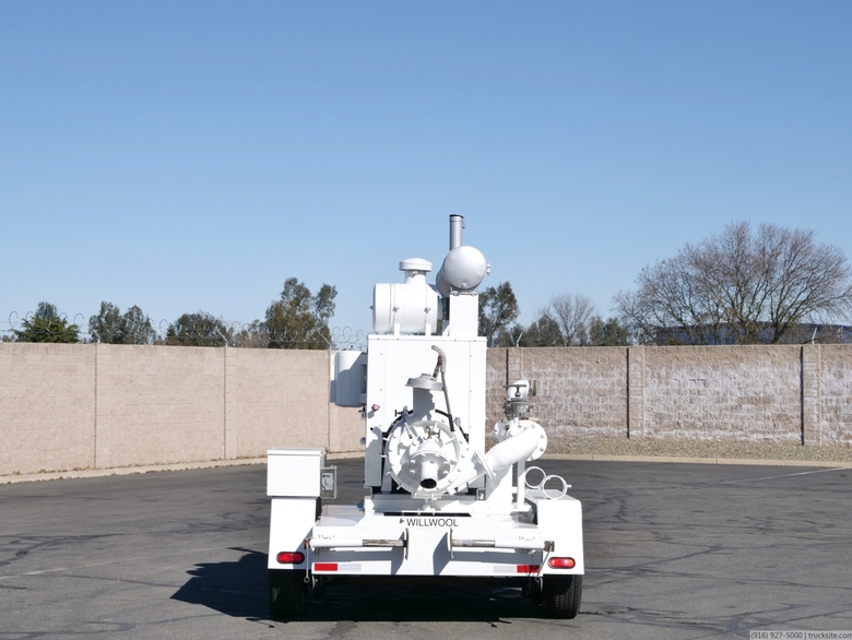 Berkeley B4EYQBH Diesel Water Pump Trailer