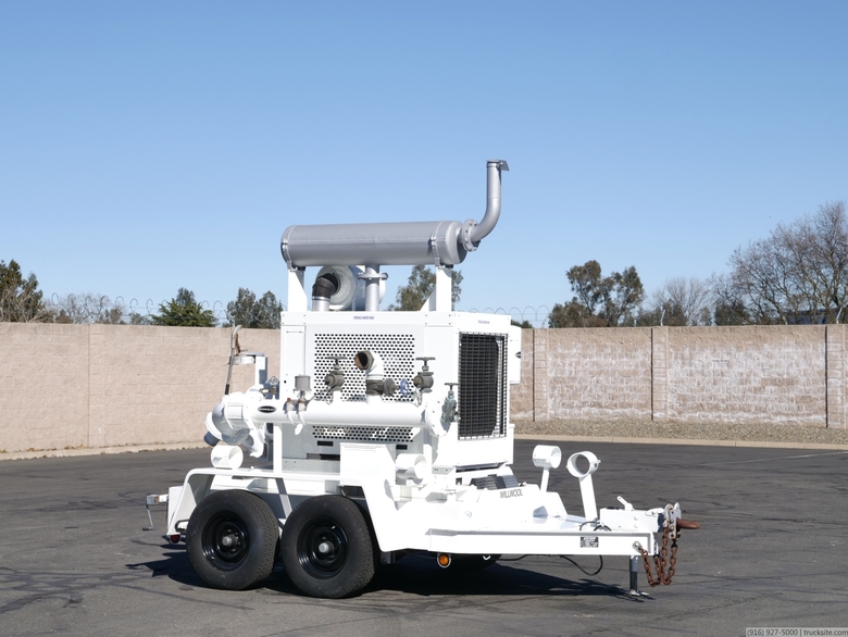 Berkeley B4EYQBH Diesel Water Pump Trailer