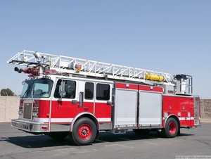 1997 Spartan Gladiator LTI 75' Aerial Ladder Fire Truck
