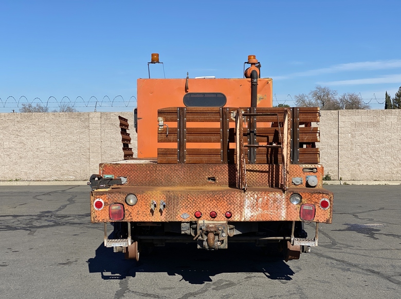 1998 International 4700 Crew Carrier 12’ Flatbed Truck