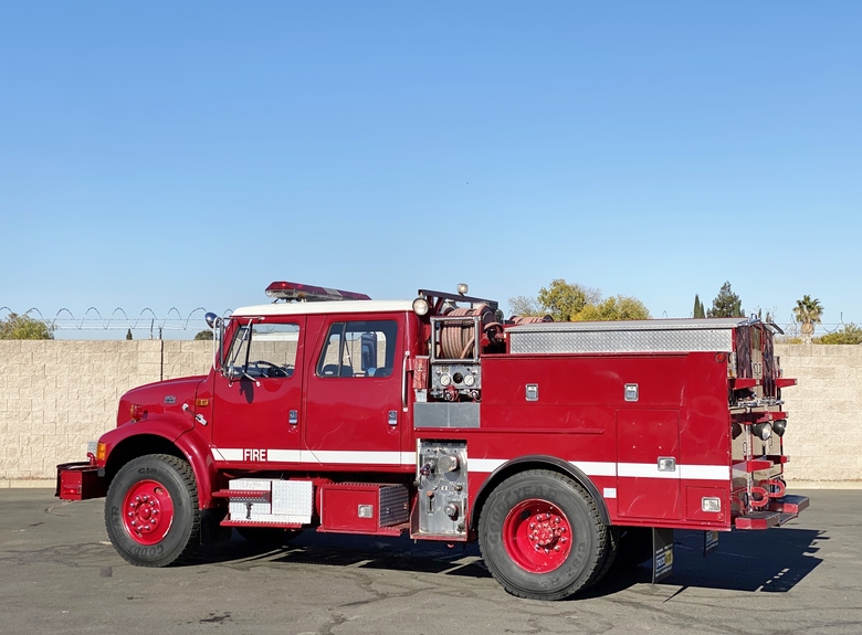 1998 International 4900 Type III 500/500/20 Fire Pumper