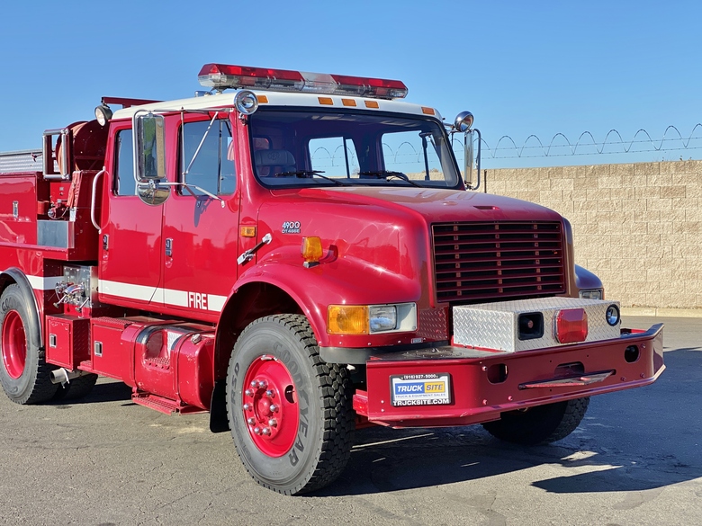 1998 International 4900 Type III 500/500/20 Fire Pumper