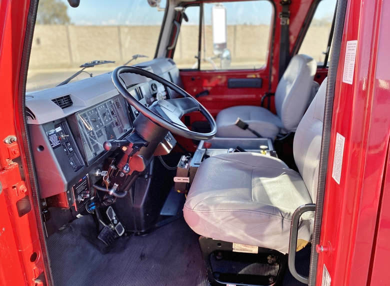 1998 International 4900 Type III 500/500/20 Fire Pumper