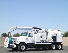 1998 International Vac-Con 9 Yard / 1,000 Gallon Combo Sewer Truck