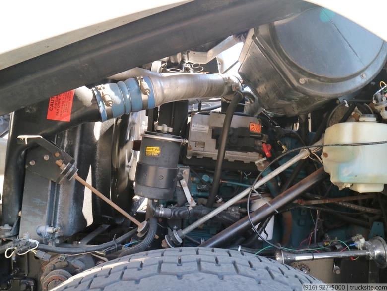 1998 International Vac-Con 9 Yard / 1,000 Gallon Combo Sewer Truck