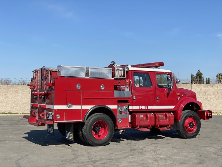 1999 International 4800 4x4 Type 3 500/500/15 Fire Pumper