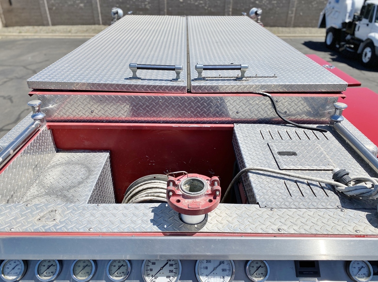 1999 American LaFrance ALFD150-21 1500/450/30 Type 1 Fire Truck