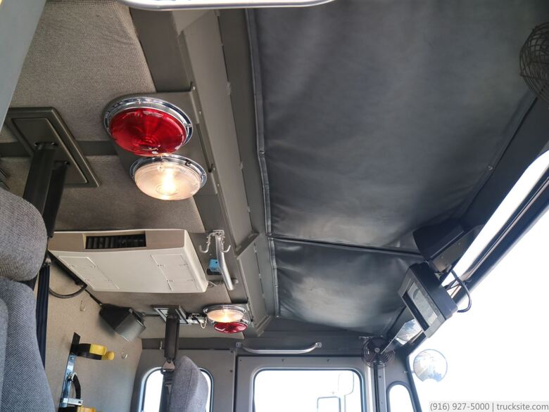 1999 E-One Titan HPR ARFF 1800/3000/400 Aircraft Rescue