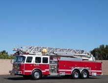 2000 E-One Cyclone HP 100' Quint 2000/500 Truck