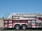 2000 E-One Cyclone HP 100' Quint 2000/500 Truck