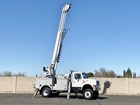 2001 International 4800 4x4 Altec D842ABR Digger Derrick