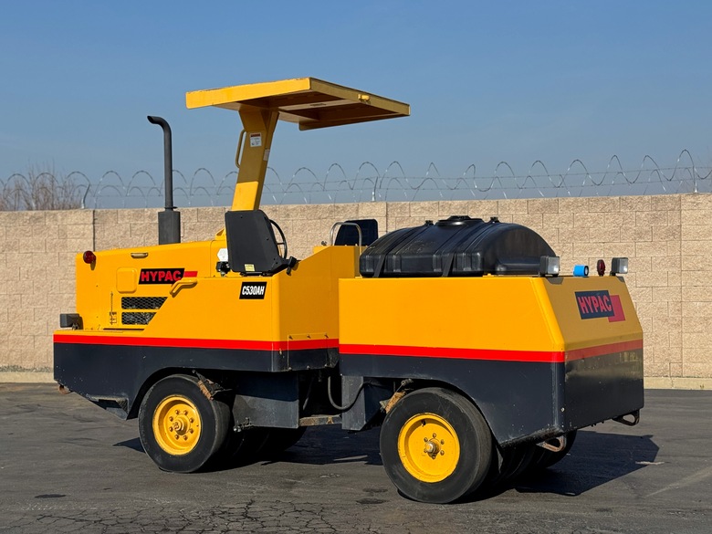 Hypac C530AH Wheel Pneumatic Roller