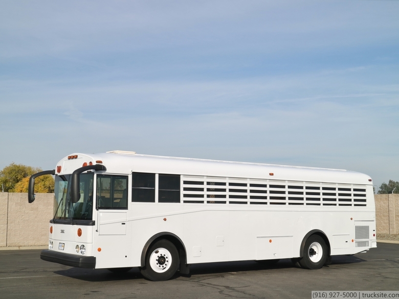 2003 Thomas Built Saf-T-Liner Prison Transport Bus