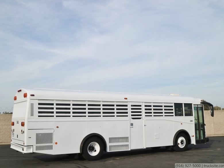 2003 Thomas Built Saf-T-Liner Prison Transport Bus