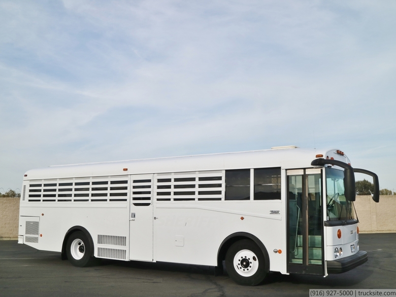 2003 Thomas Built Saf-T-Liner Prison Transport Bus