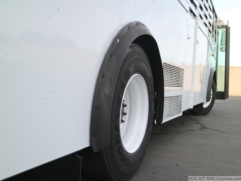 2003 Thomas Built Saf-T-Liner Prison Transport Bus