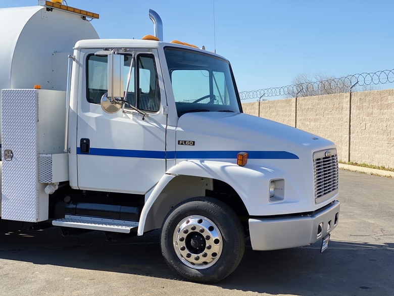 2003 Freightliner FL60 OK Champion S660 Power Rodder Truck