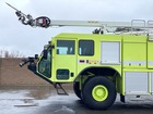 2004 Oshkosh Striker 3000 Aircraft Rescue w/53' Snozzle