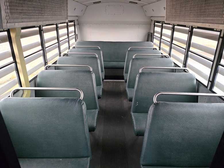 2003 Thomas Saf-T-Liner Prison Jail Transport Bus