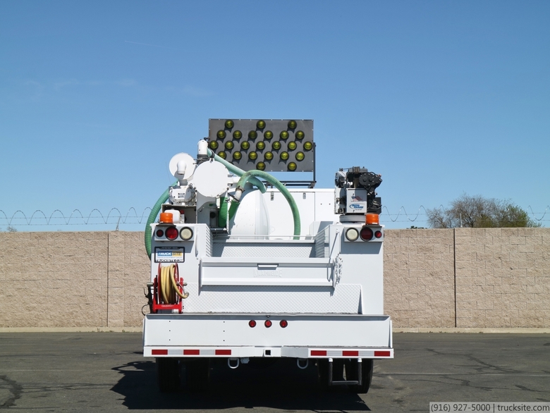 2004 Sterling Wachs Trav-L-Vac Valve Maintenance Truck