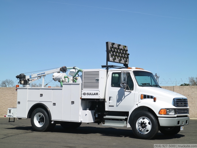 2004 Sterling Wachs Trav-L-Vac Valve Maintenance Truck
