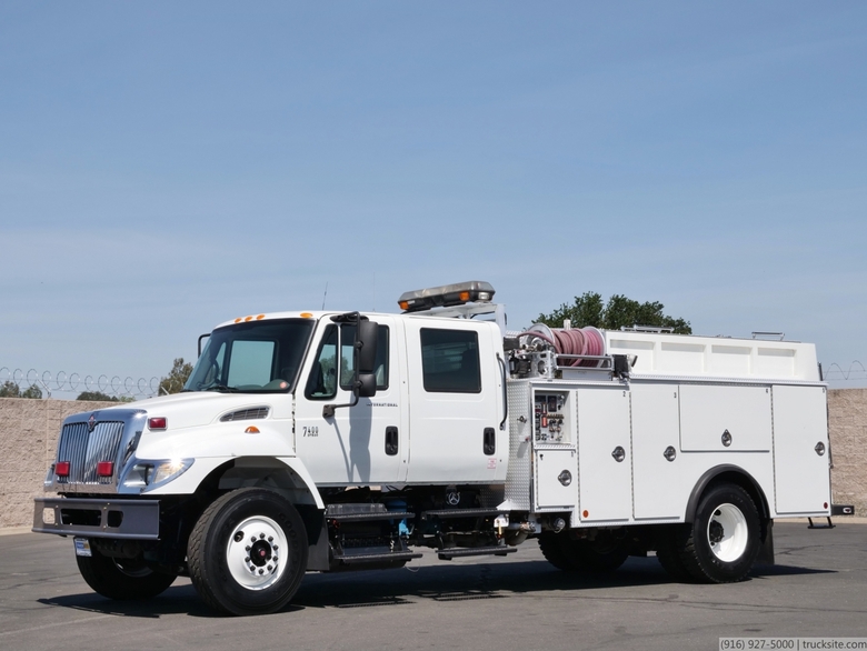 2004 International BME Type 4 250 GPM Brush Pumper