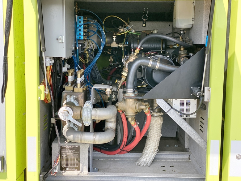 2004 Oshkosh Striker 3000 Aircraft Rescue (ARFF)