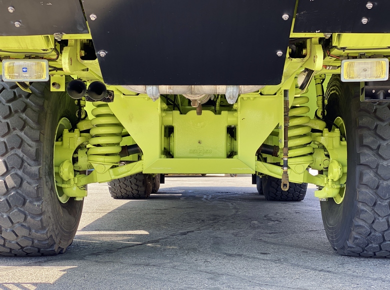 2004 Oshkosh Striker 3000 Aircraft Rescue (ARFF)