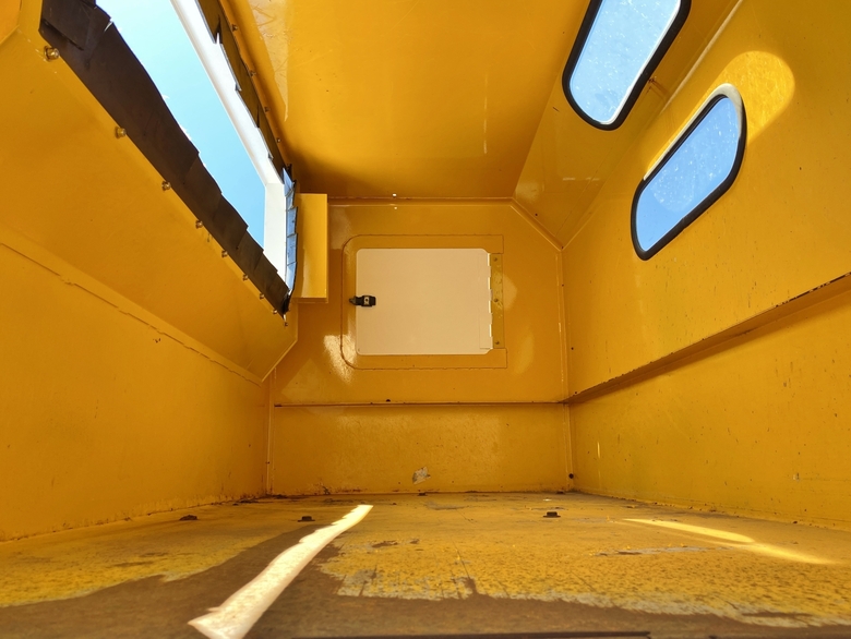 2005 Freightliner Elgin Broom Bear CNG Street Sweeper