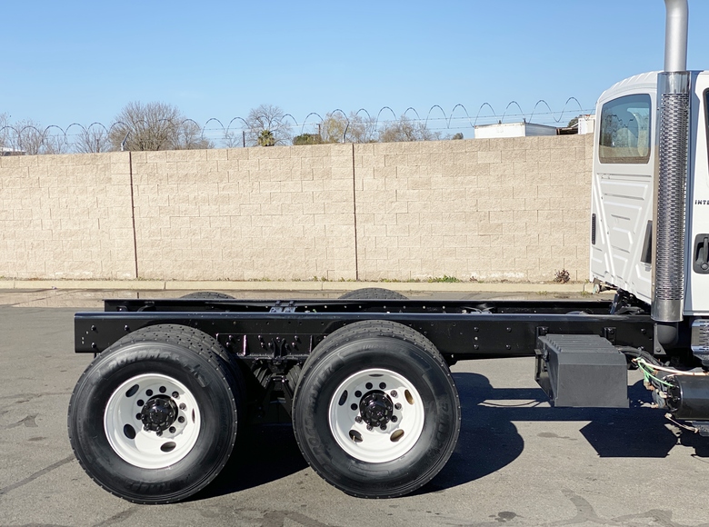 2006 International 7500 6x4 Cab & Chassis