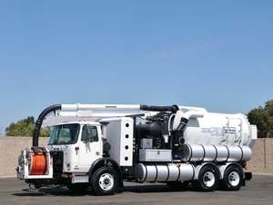 2007 Autocar Vactor 2110 PD CNG Sewer Truck