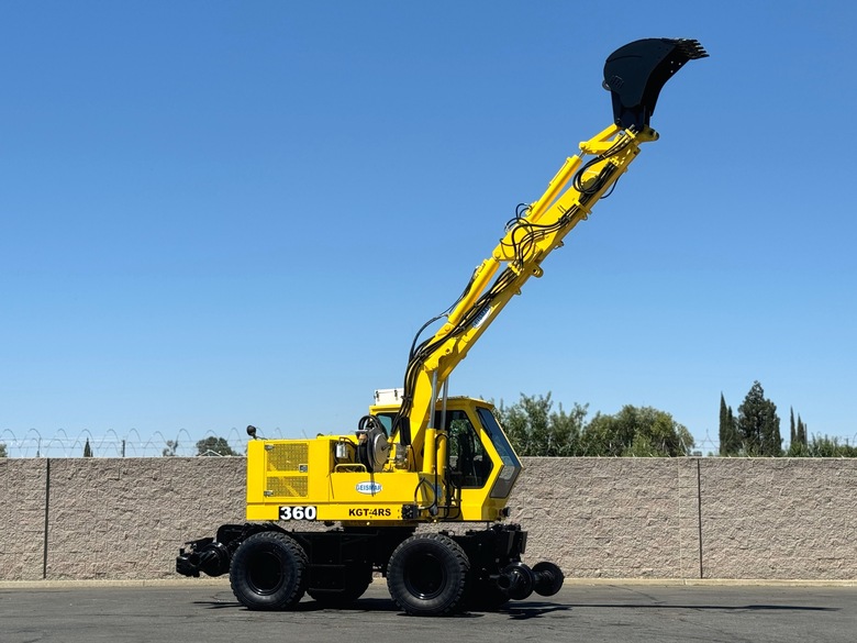 2007 Geismar KGT 220 4RS Hi-Rail Loader Excavator