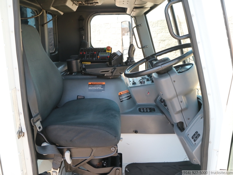 2007 American LaFrance Wayne Curbtender Side Loader