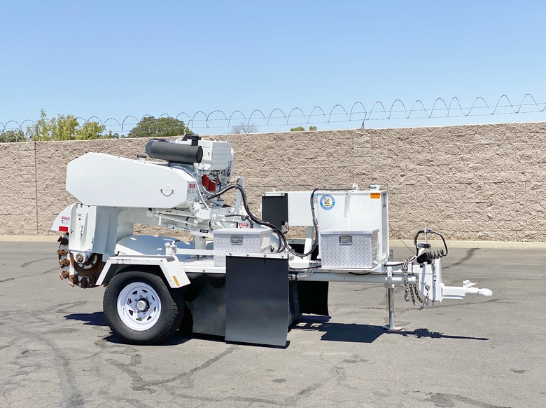 2008 Bandit Industries 3200 Towable Stump Grinder Trailer