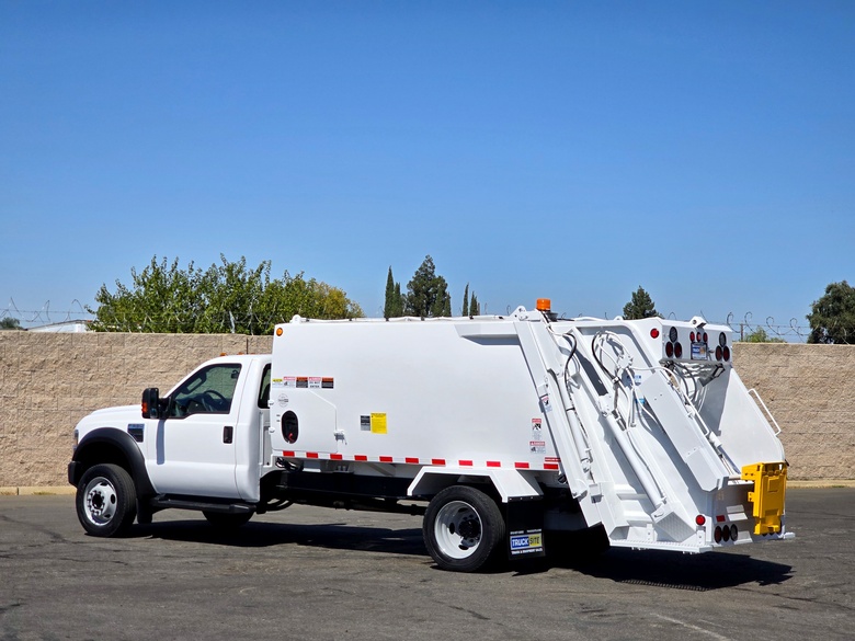2008 Ford F550 New Way 8 Yard Rear Load Garbage Truck