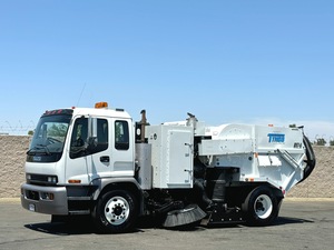2008 Isuzu T7F Tymco DST-6 BAH Dustless Street Sweeper
