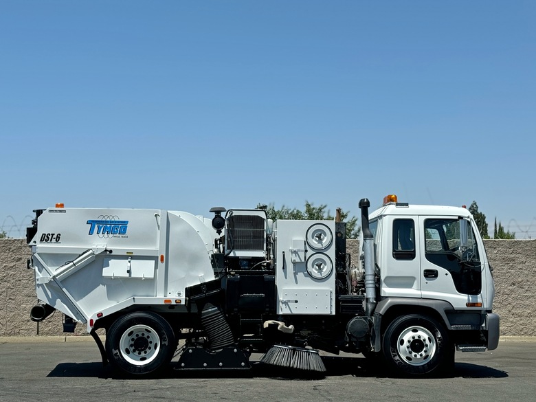 2008 Isuzu T7F Tymco DST-6 BAH Dustless Street Sweeper