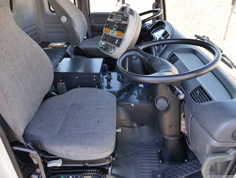 2008 Isuzu Johnston RT655 Regenerative Air Street Sweeper