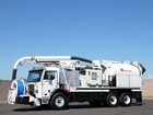 2009 Peterbilt 320 Vac-Con 9 Yard Hydro-Excavation Truck