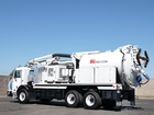 2009 Peterbilt 320 Vac-Con 9 Yard Hydro-Excavation Truck
