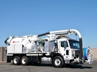 2009 Peterbilt 320 Vac-Con 9 Yard Hydro-Excavation Truck
