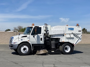 2009 International Tymco 600 BAH Street Sweeper