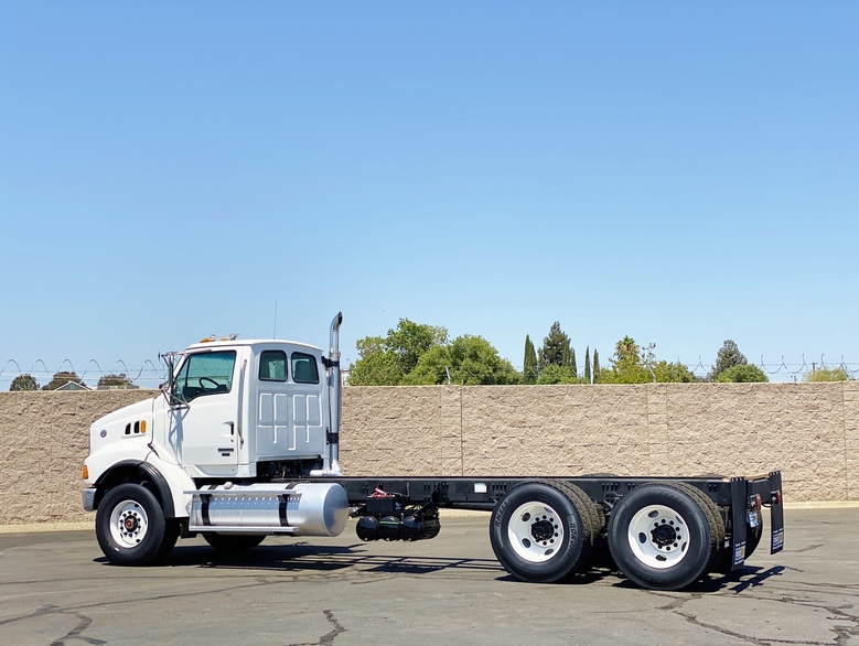 2009 Sterling L9500 Cab & Chassis