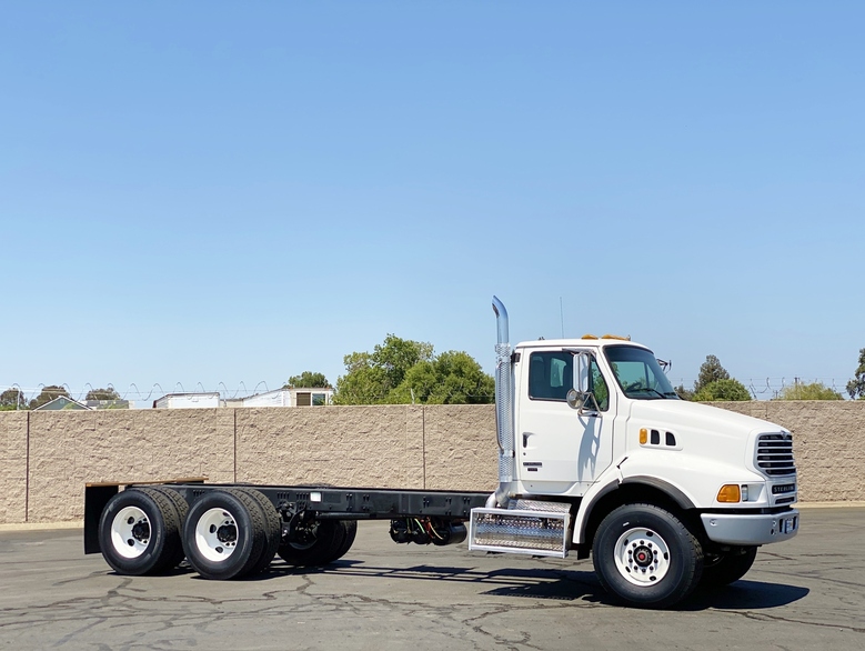2009 Sterling L9500 Cab & Chassis