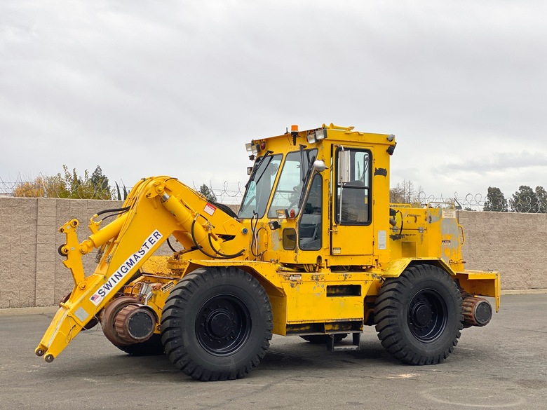 2009 Swingmaster 181TC Swingloader HiRail Gear