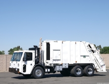 2010 CCC Low Entry Pak-Mor Garbage Rear Loader